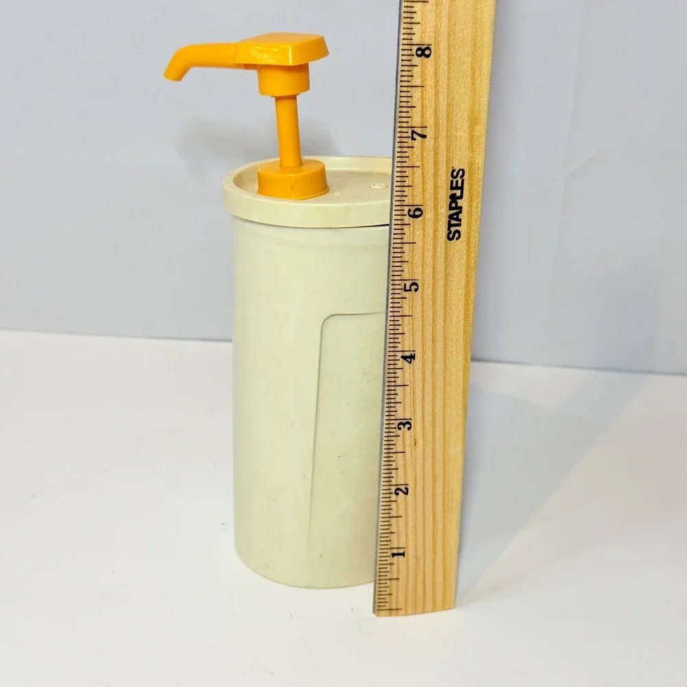 Vintage Tupperware Syrup Honey Dispenser Cream Yellow Pump Lid Retro Kitchenware